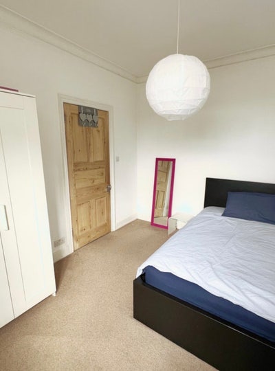 Lovely double rooms in Chiswick  Main Photo