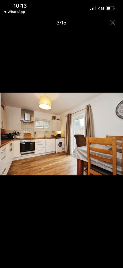 3 bedroom house Main Photo