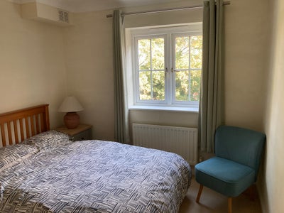 Looking for lodger to share my new flat with! Main Photo