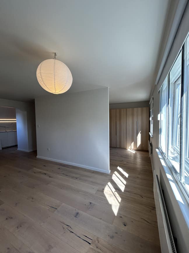 One Bedroom  Flat with Parking in Kensal Green  Main Photo