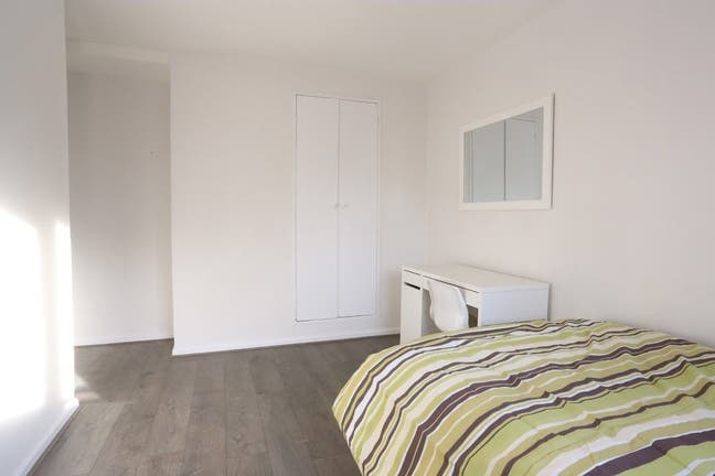 Bright Double Rooms🌿 Canary Wharf+Common Garden✨ Main Photo