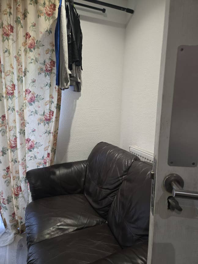 Cosy & Clean Room to Let – Surrey Street, Luton Main Photo