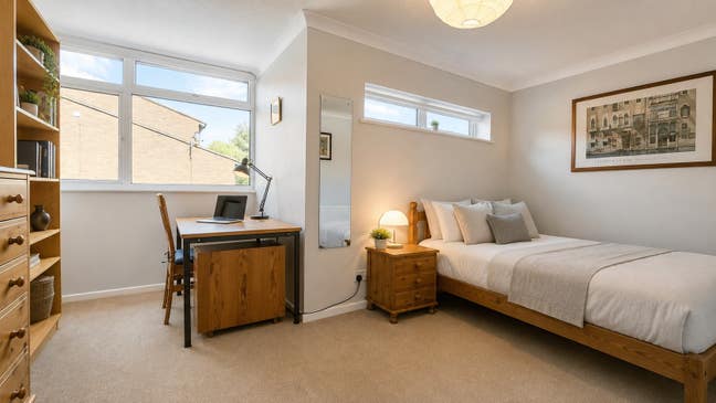 2 Doubles + 1 Single, Hertford, Near Town Main Photo