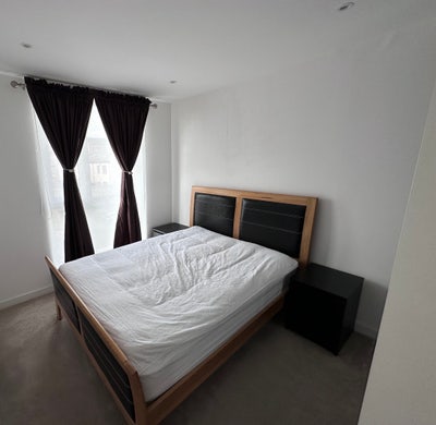 Double room + En-suit between Edgware and Stanmore Main Photo