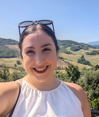 Female looking for a room in North London Main Photo