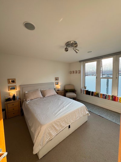 Southfields large en-suite double room Main Photo