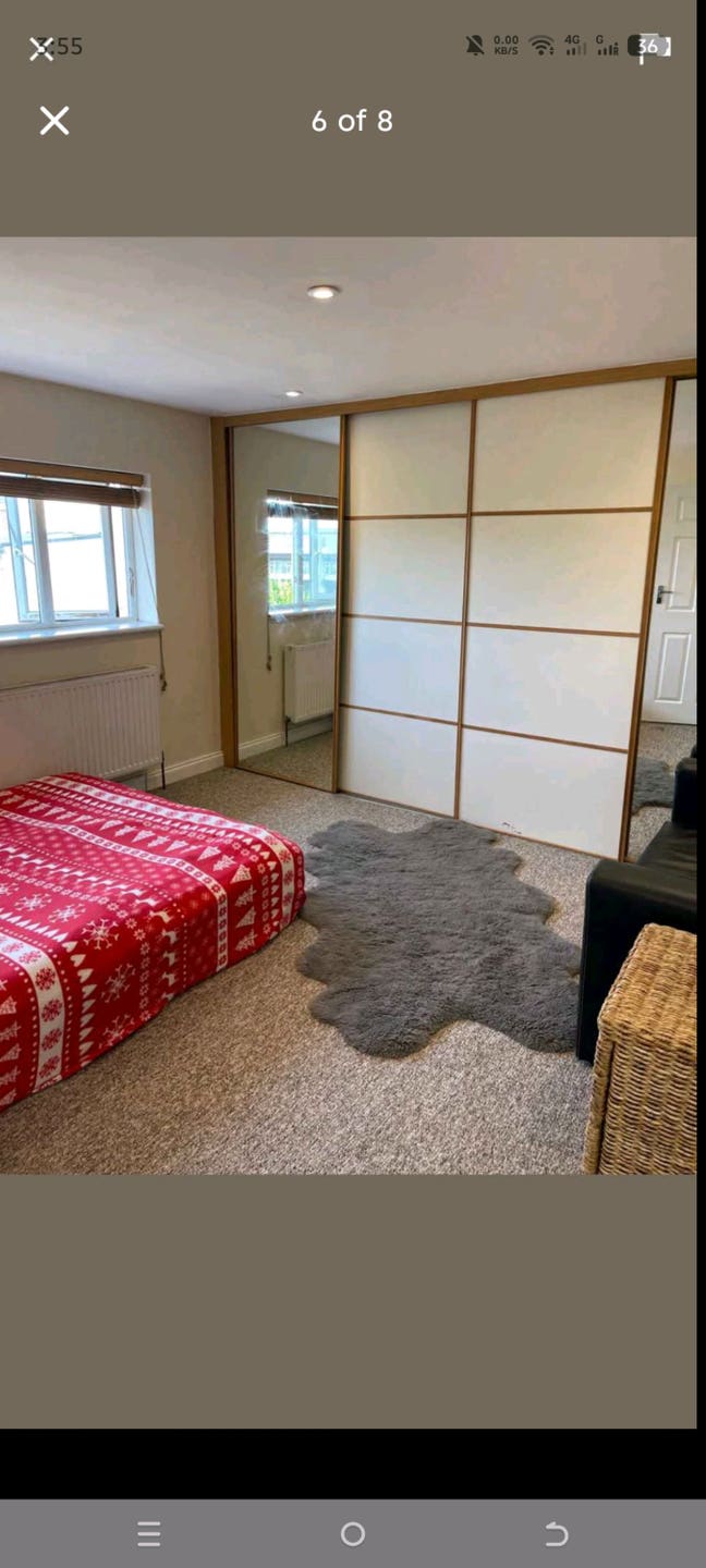 Clean room in quite house  Main Photo