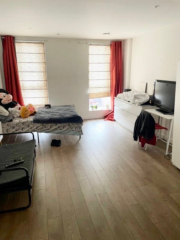 ✨ Spacious Furnished Room in Greenwich — SE10  Main Photo