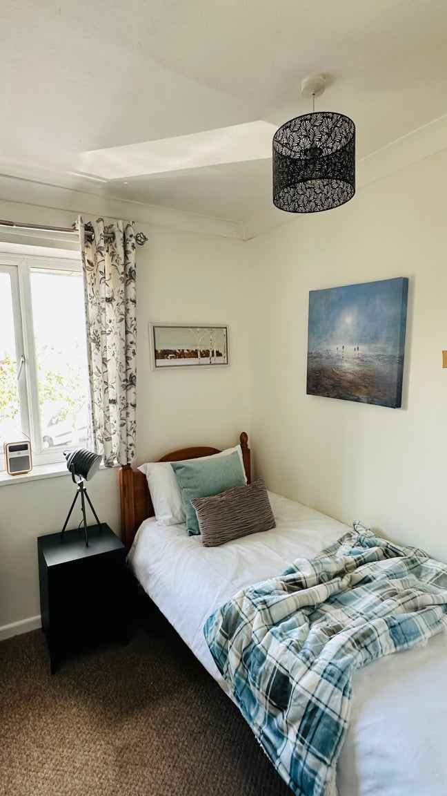 Room for Rent in Cheltenham Main Photo