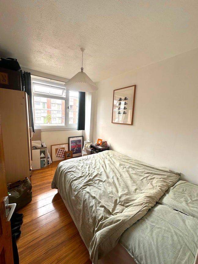 3 Bed Flat in Stockwell (Short Term Sublet) Main Photo
