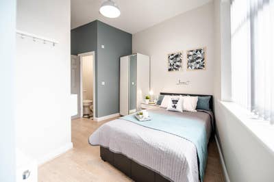 🌟 NEW! Ensuite rooms near the hospital🌟 Main Photo