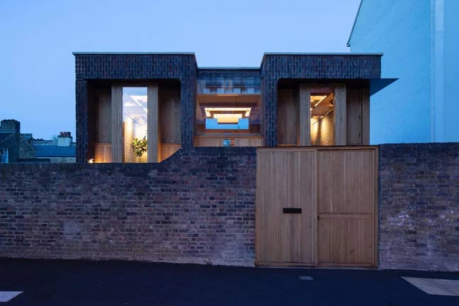 Designer 3 Bed Detached House, Balaclava Road, SE1 Main Photo