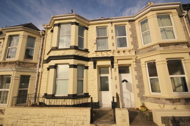 ***High Quality Double Room in Glen Park Avenue Main Photo