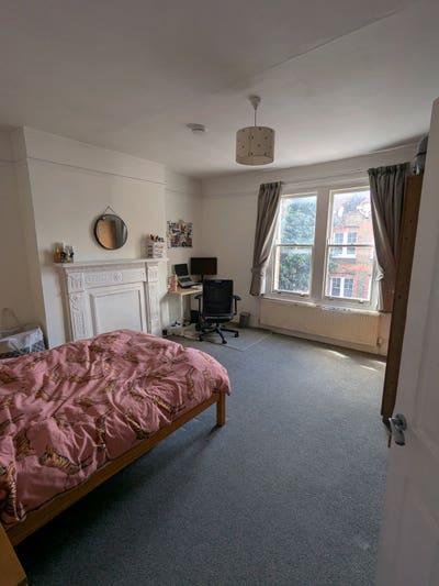 Double room in Clapham North - Aussie/Kiwi house Main Photo
