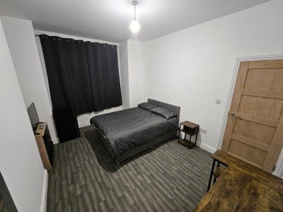 🏡 Double Room in Blandford Rd, Beckenham BR3 Main Photo