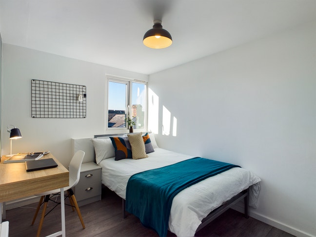 Stylish Student Flat -  Bills Incl - Haydn Av Main Photo