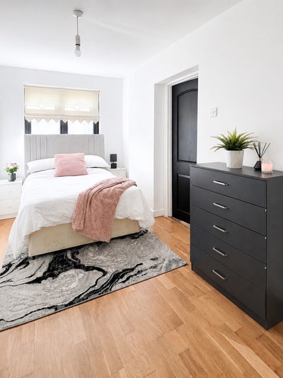 Double Room/ Private En-Suite | All Bills Included Main Photo