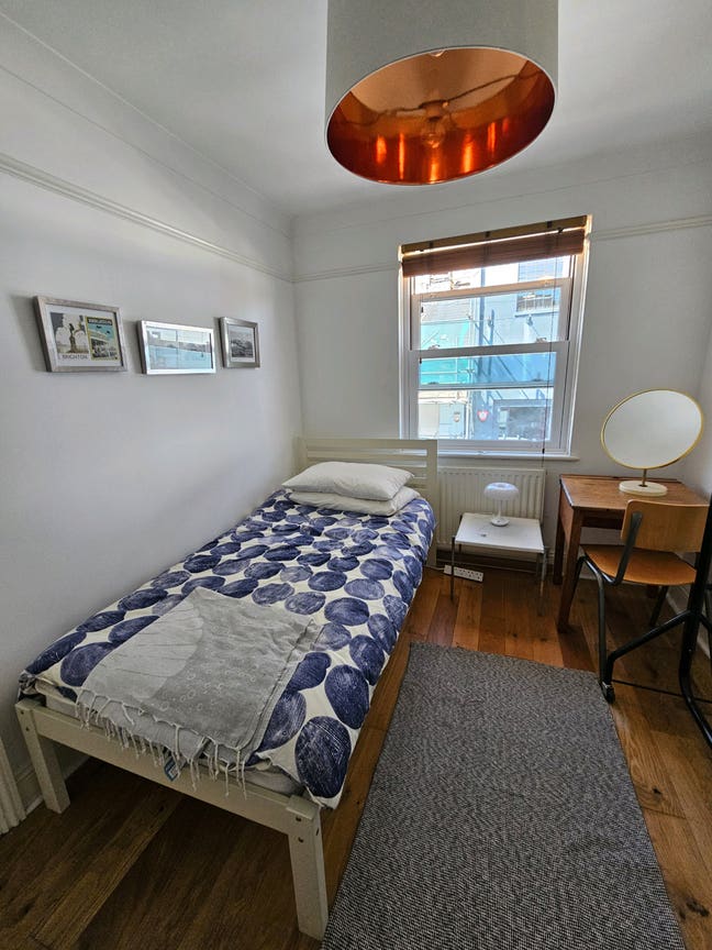 Room to let in charming house in Laines  Main Photo