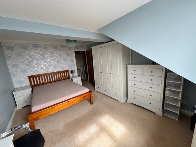 Room to Rent – Clean & Quiet Home Main Photo