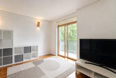 2 - Bedroom Available Now - North Greenwich  Main Photo