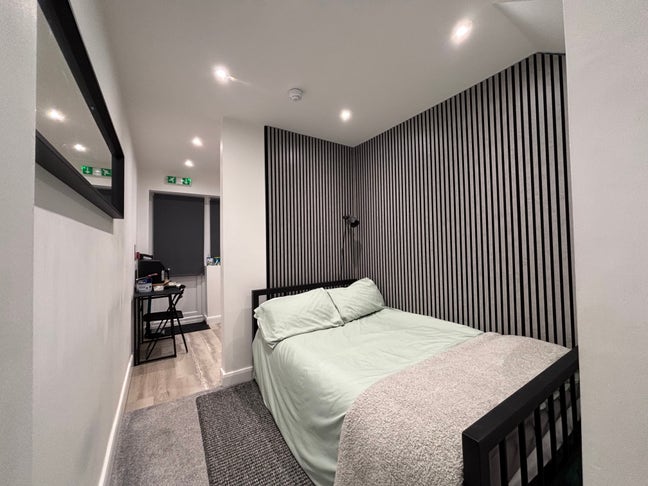 Studios & En-Suite Rooms | Bills Included Main Photo