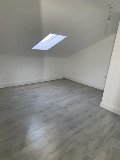 Double room furnished excellent condition  Main Photo