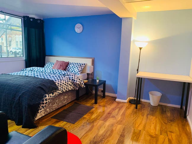 East London – E14 🏠 Canary Wharf / Isle of Dogs Main Photo