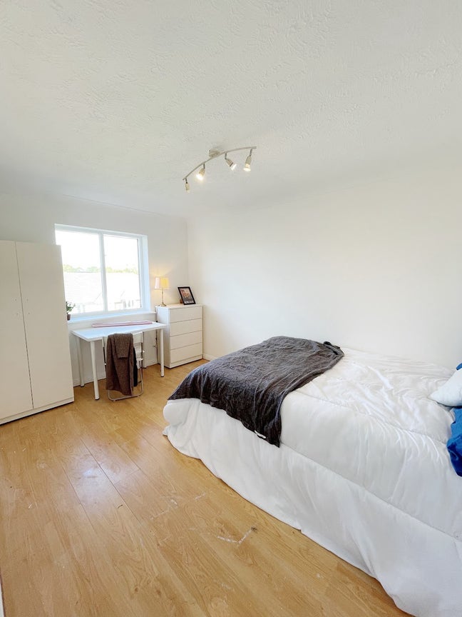 Modern Double Room | SE16 | Surrey Quays Main Photo