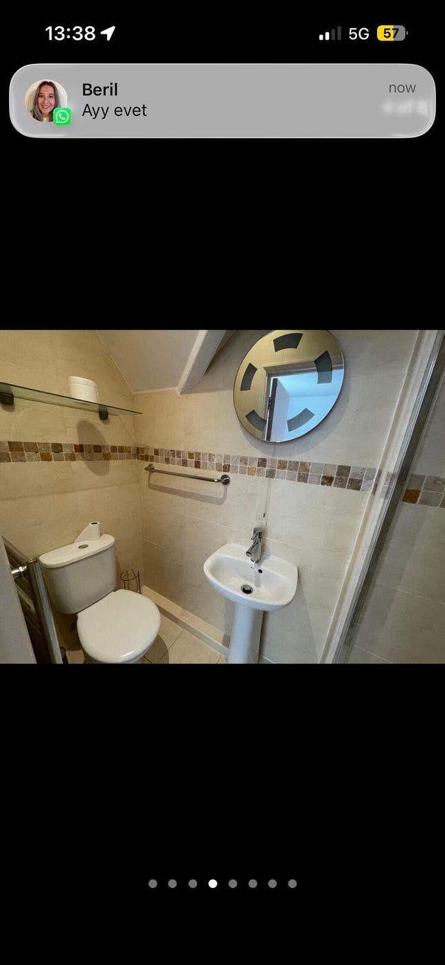 Female flatmate wanted!  Main Photo