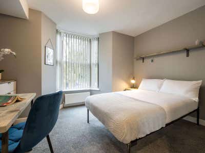 Ensuite Rooms Available 🏡 Middleton Road Main Photo