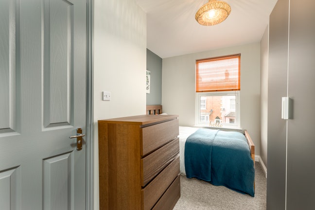 Ensuite Rooms Available 🏡 West Street Main Photo