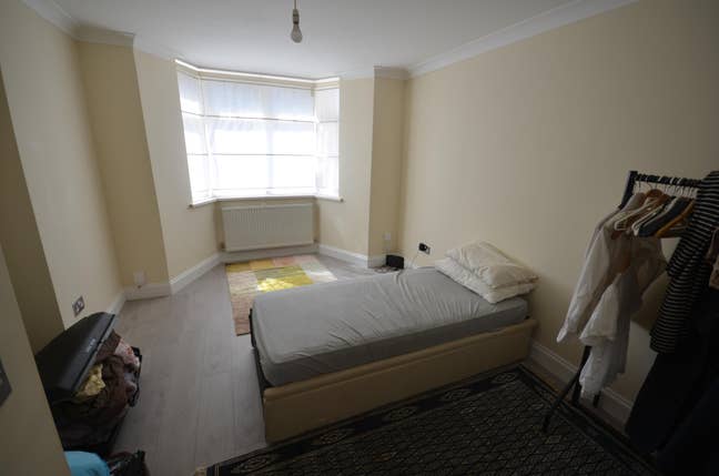 Leyton, Large room in ground floor flat Main Photo