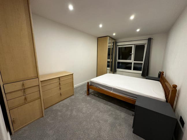 Prime double Room| Canary Wharf| Furnished Main Photo