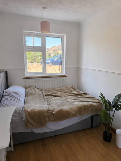 Bright Furnished Double Room ☆ Crayford Maisonette Main Photo