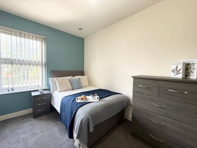 Rooms That Feel Like Home! Carrhouse Rd, Doncaster Main Photo