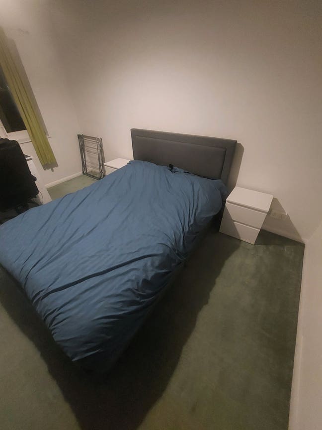 Room for rent Main Photo