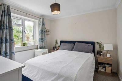 Double room available for rent in SL2  Main Photo