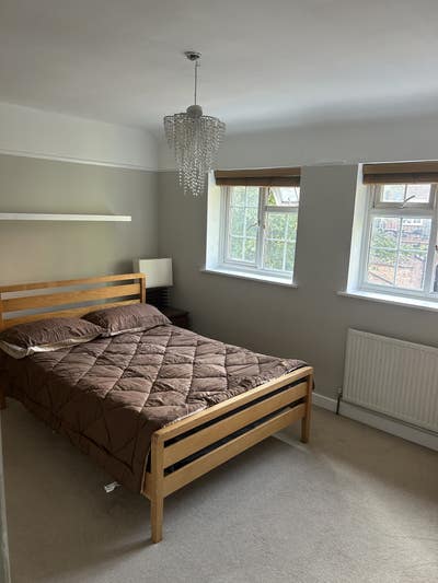 Two Spacious Double Rooms By Purley Station Main Photo