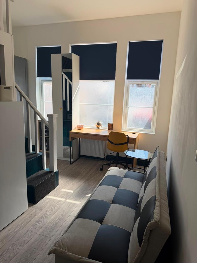 🏡 Self-Contained Studios to Let in – Finchley Road Main Photo