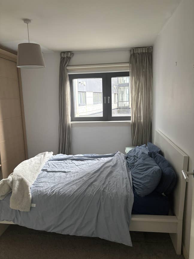 Furnished Bedroom with Own Bathroom - Band F Main Photo
