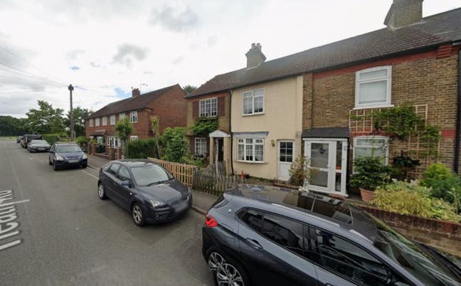 DSS-Studio Flat Available in Hayes Hillingdon UB10 Main Photo