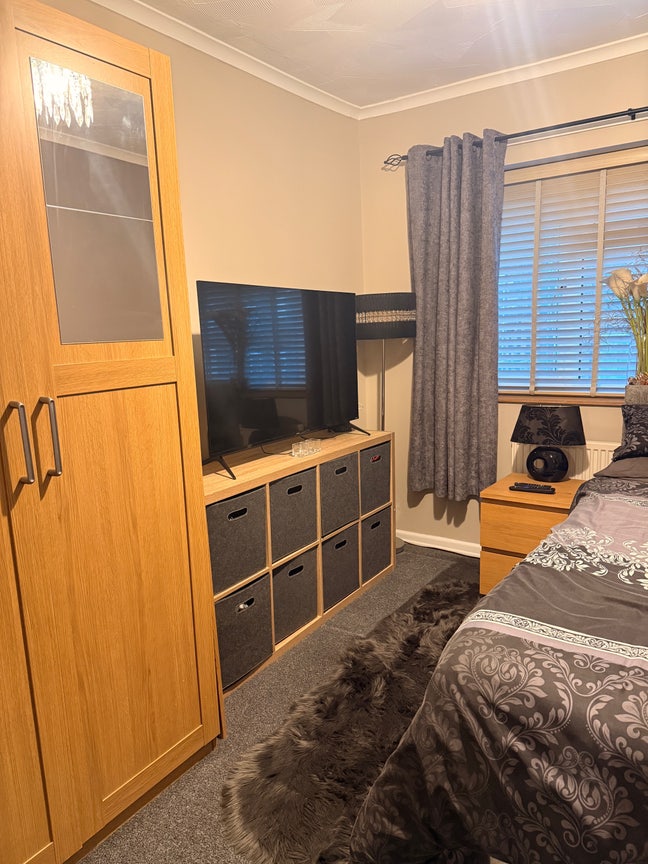 Close to Motorways Great for Commuting  Main Photo