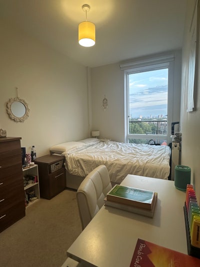Lovely Double Room in Limehouse 🏡✨ Main Photo