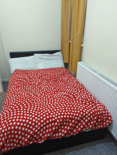 Room for rent in Woolwich  Main Photo