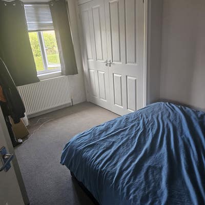 Double room in quiet 2-bedroom house Main Photo