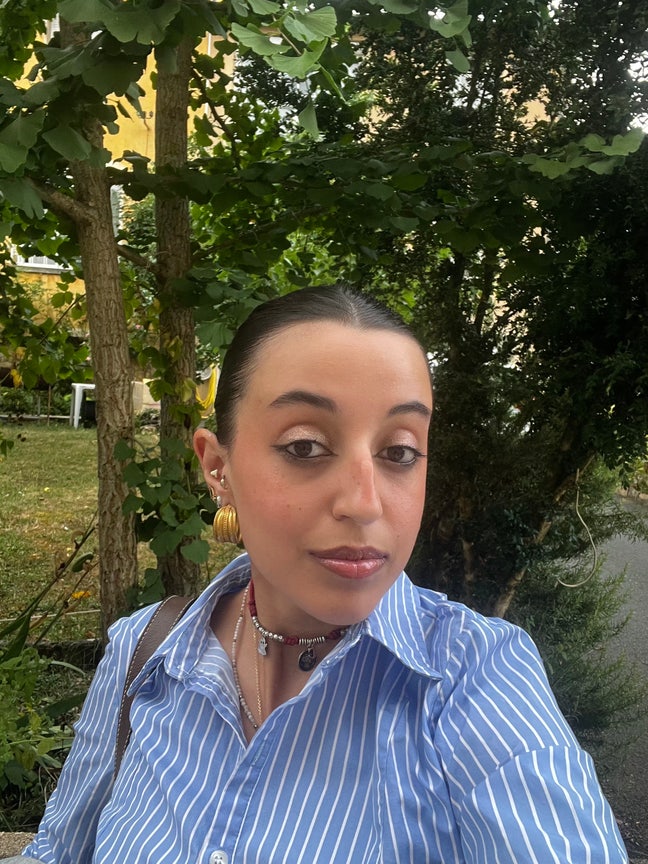 Hi ! I’m searching for a room or sharing a ... Main Photo
