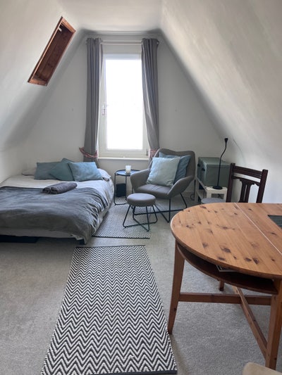 Nice Double Room in Cozy Flat Main Photo