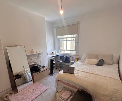 Lovely Double Room in Kennington  Main Photo