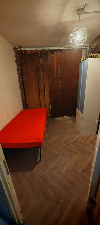 2 Rooms for Rent at  Mancheste Road, E14 Main Photo