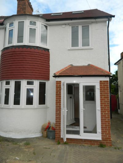 Spacious 5 Bedroom HMO Property Main Photo